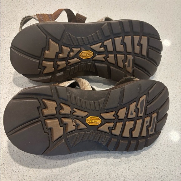 Chaco Sandals, Brown, Women’s size 7 - Picture 4 of 8